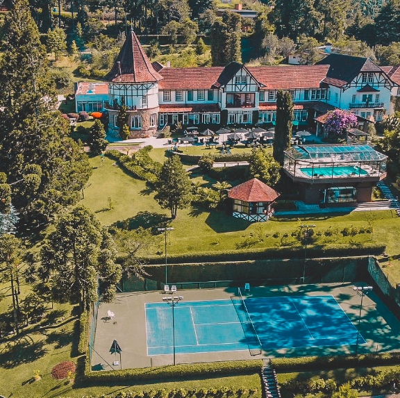 Campos de Jordão 3 Razões para visitar Campos do Jordão ainda em Março, Hotel Vila Inglesa